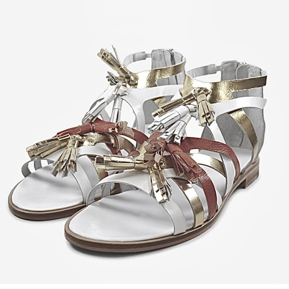 Gladiator Tribeca Tassel Sandal - Picture 2 of 8